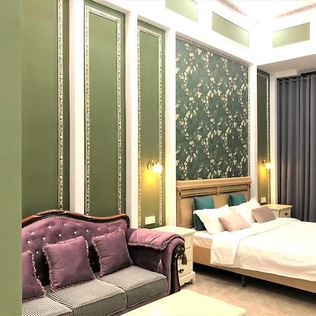 April Fair Duplex Apartment Guangzhou South Railway Station Ao Yuan Yue Shi Dai Branch Extérieur photo