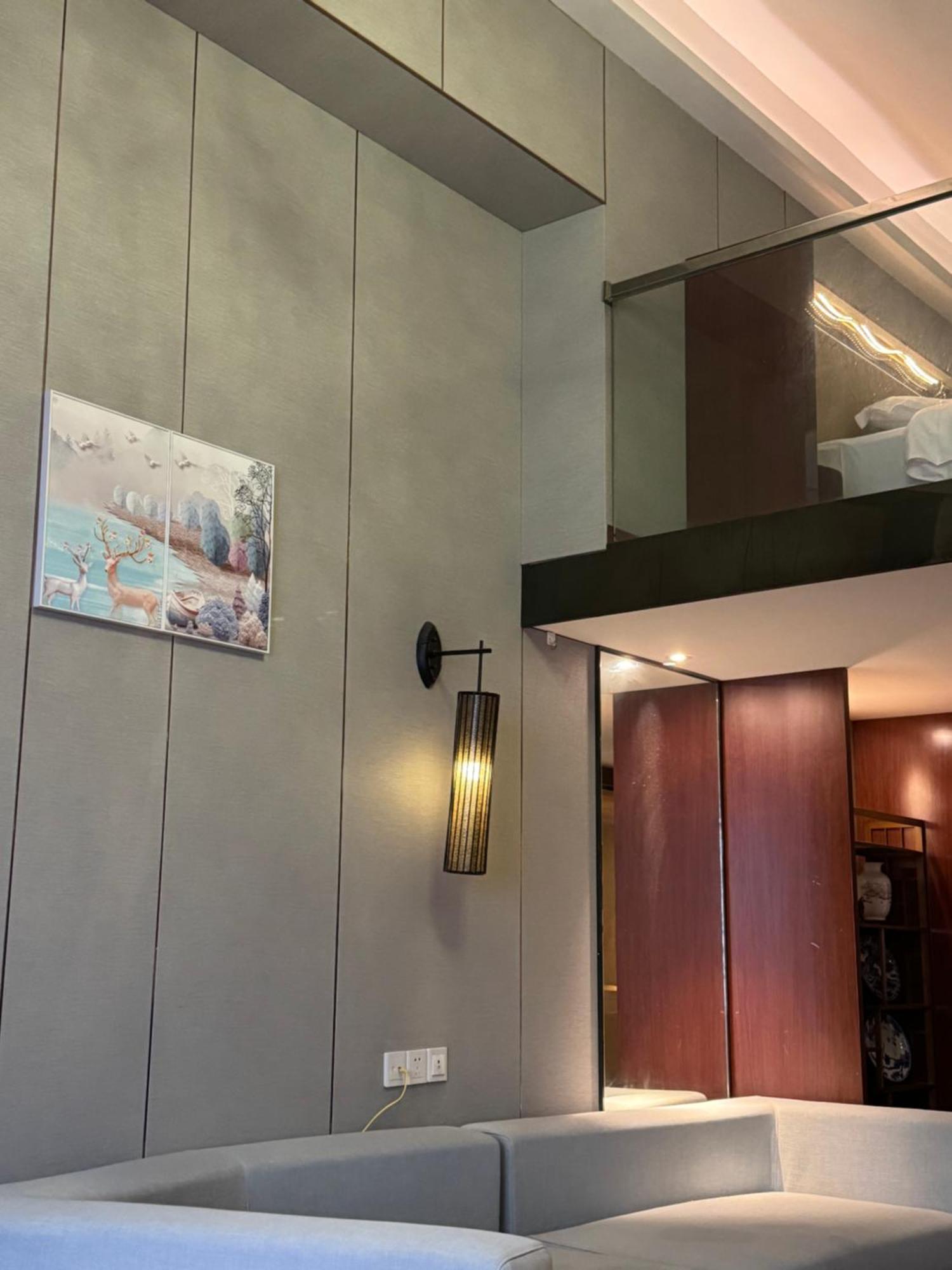 April Fair Duplex Apartment Guangzhou South Railway Station Ao Yuan Yue Shi Dai Branch Extérieur photo