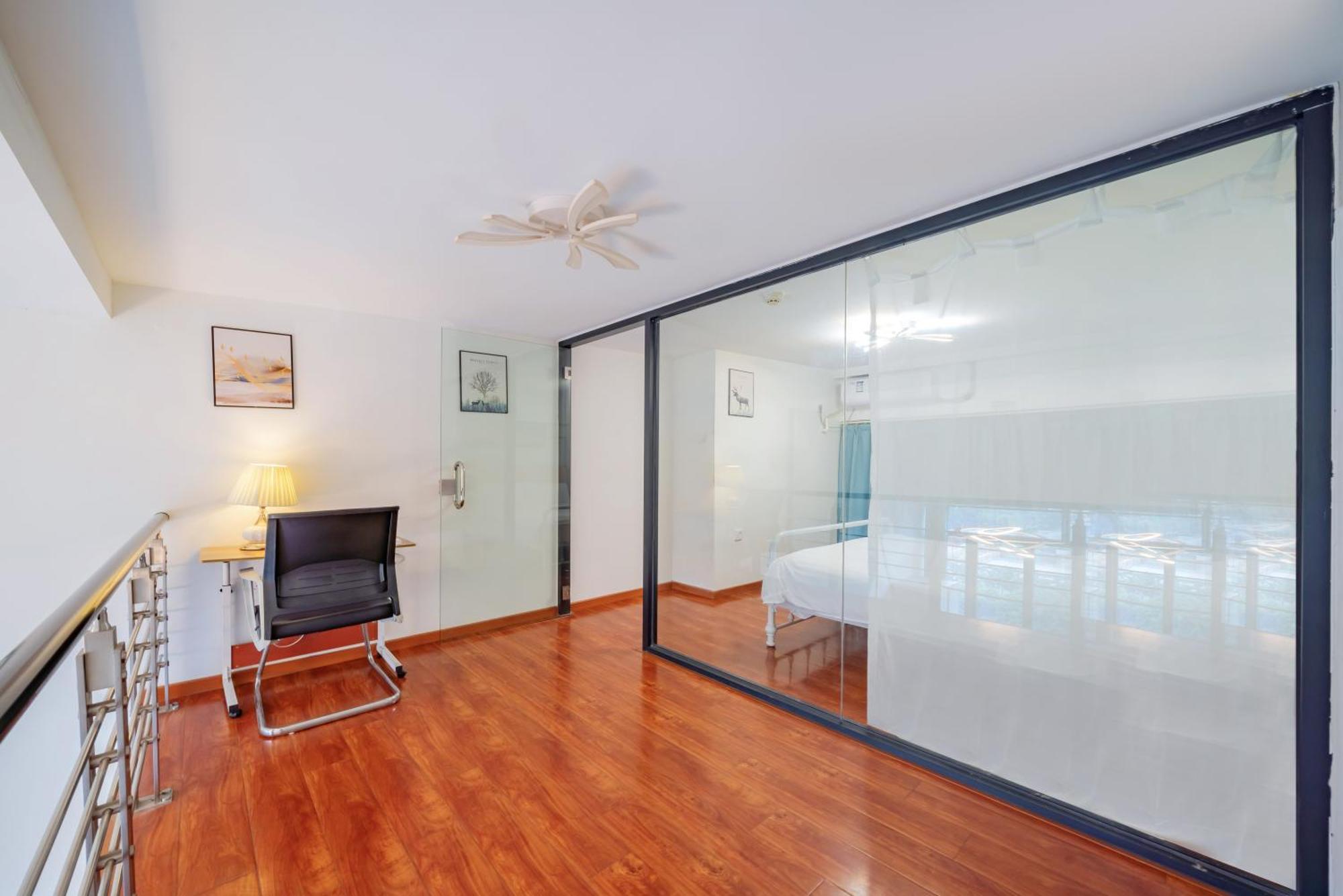 April Fair Duplex Apartment Guangzhou South Railway Station Ao Yuan Yue Shi Dai Branch Extérieur photo