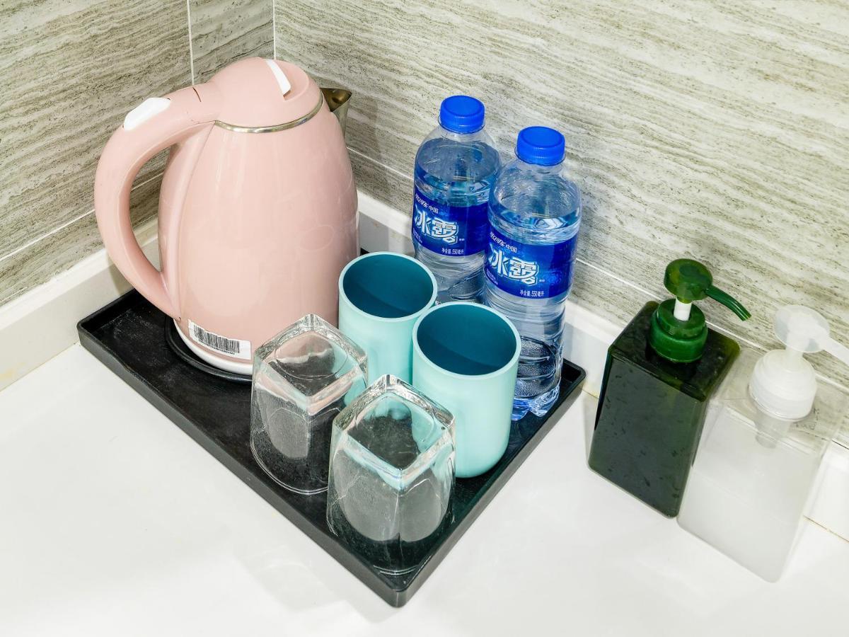 April Fair Duplex Apartment Guangzhou South Railway Station Ao Yuan Yue Shi Dai Branch Extérieur photo