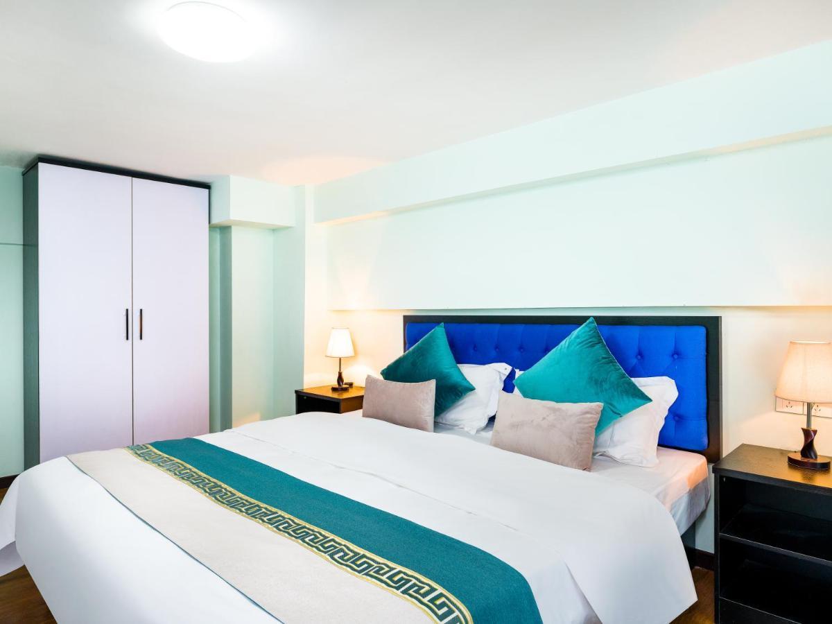 April Fair Duplex Apartment Guangzhou South Railway Station Ao Yuan Yue Shi Dai Branch Extérieur photo