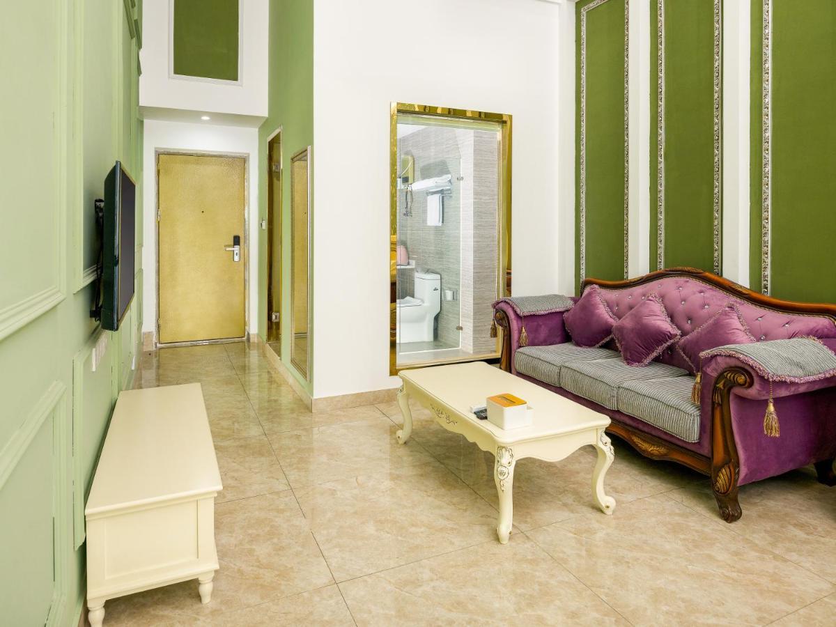 April Fair Duplex Apartment Guangzhou South Railway Station Ao Yuan Yue Shi Dai Branch Extérieur photo
